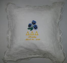 Battenberg Pillow (Flower)